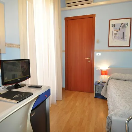 Sole Mare Hotel 3*