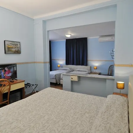 Hotell Sole Mare 3*