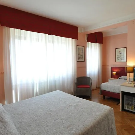 Hotell Sole Mare 3*