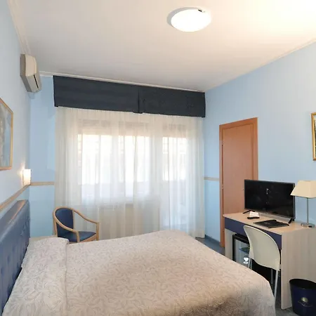 Sole Mare Hotell 3*